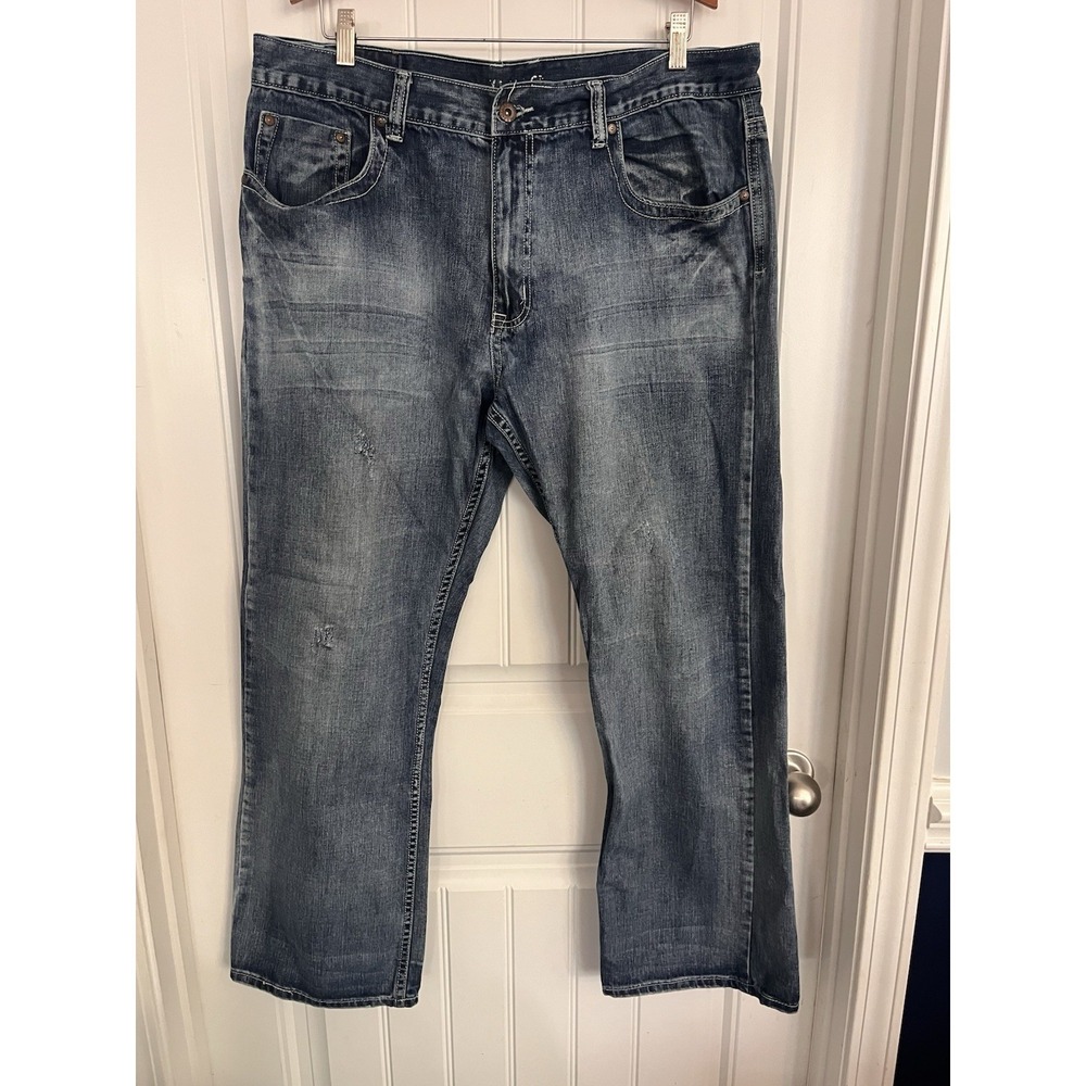 Flypaper Jeans Mens 38x32 Blue Light Wash Bootcut Denim Pants Distressed Casual